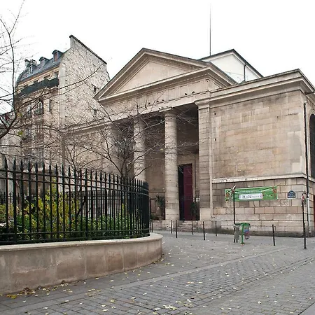 Entre Opera Et Montmartre * Paris
