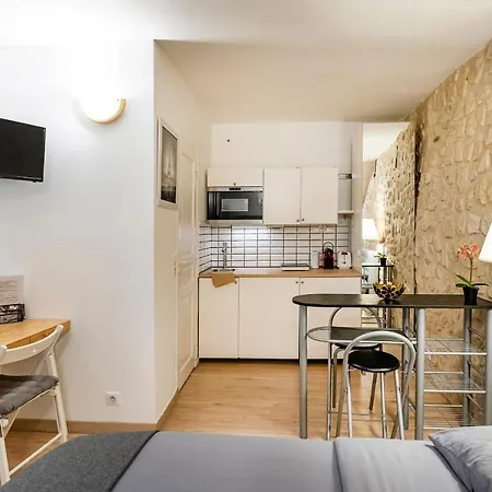 Appartement Entre Opéra Et Montmartre Paris